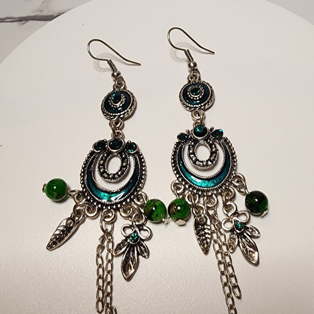 Fashion Green Rhinestone Long Dangle Earrings - Picture 5 of 6